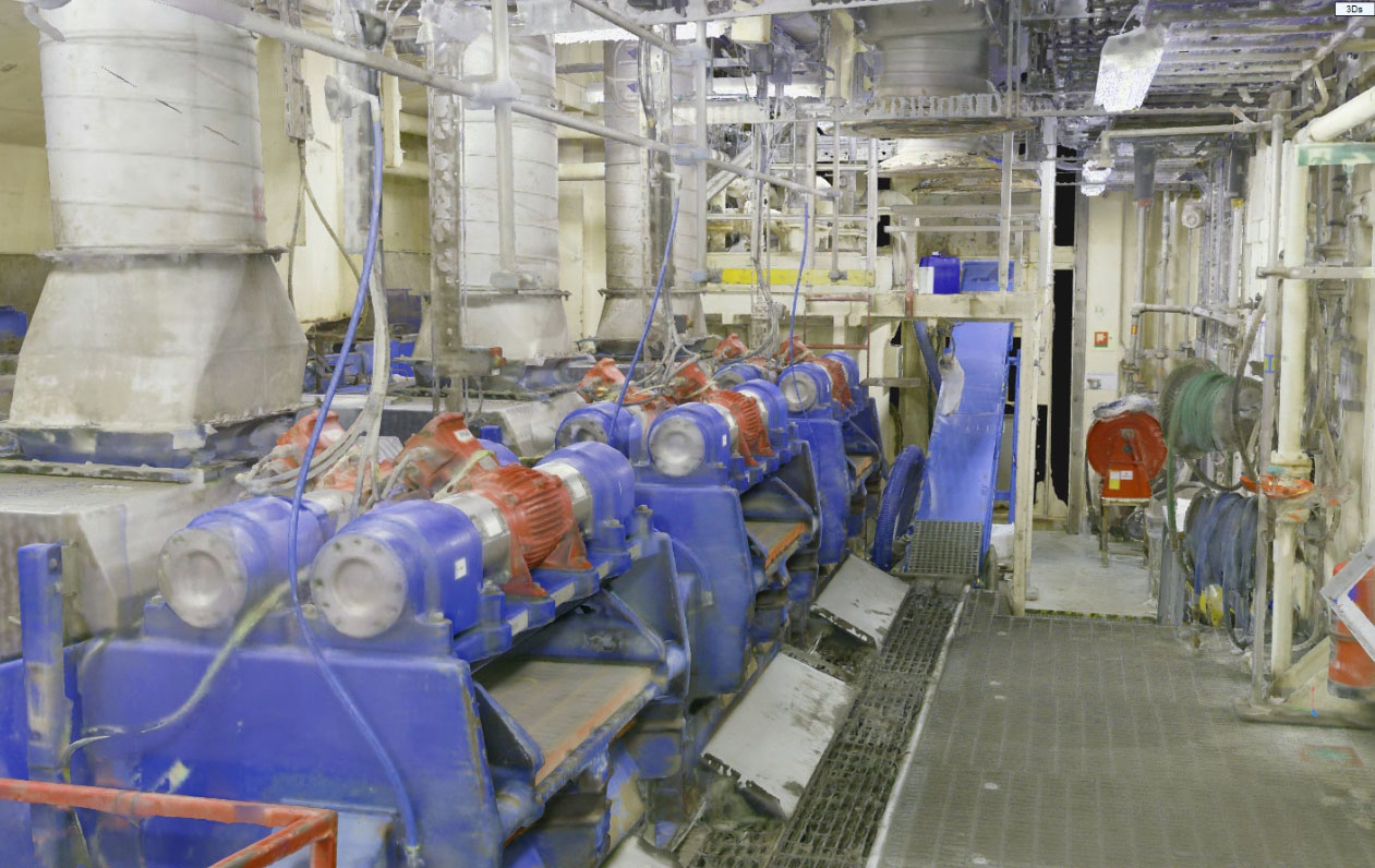 Model siatkowy z teksturą przedstawiający urządzenia przemysłowe – skanowanie 3D